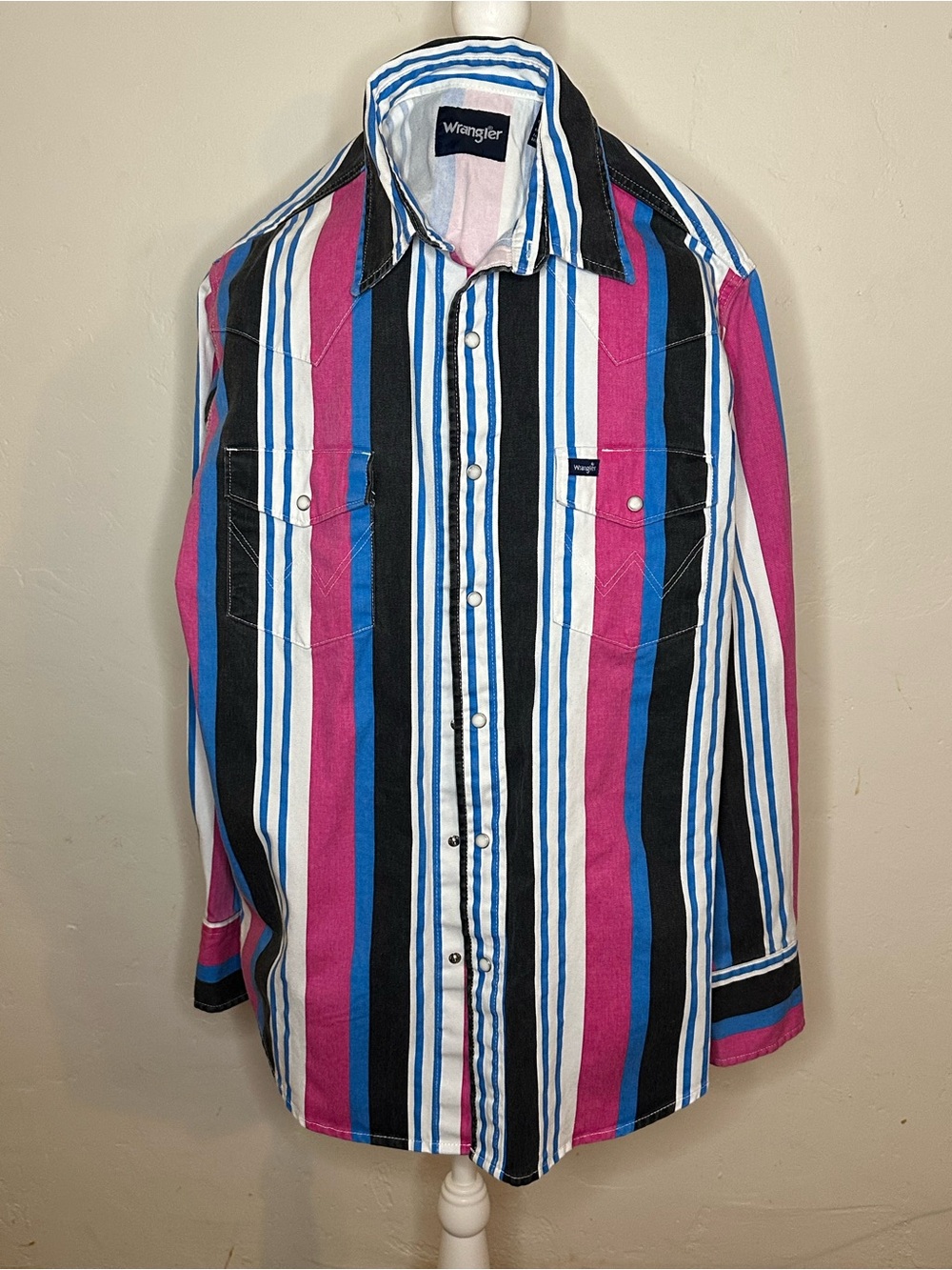 VINTAGE 1990’s Inspired Wrangler Long-Sleeve Button-Down in Pink, Blue & Black